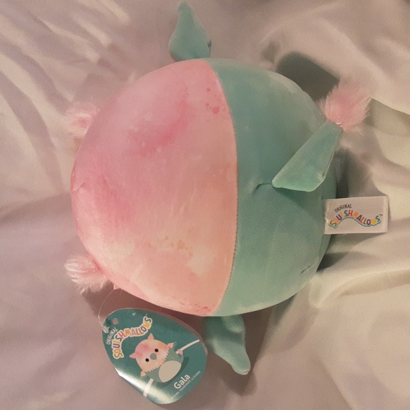 7" Squishmallows - Gala the Griffin, NWT - Picture 2 of 4